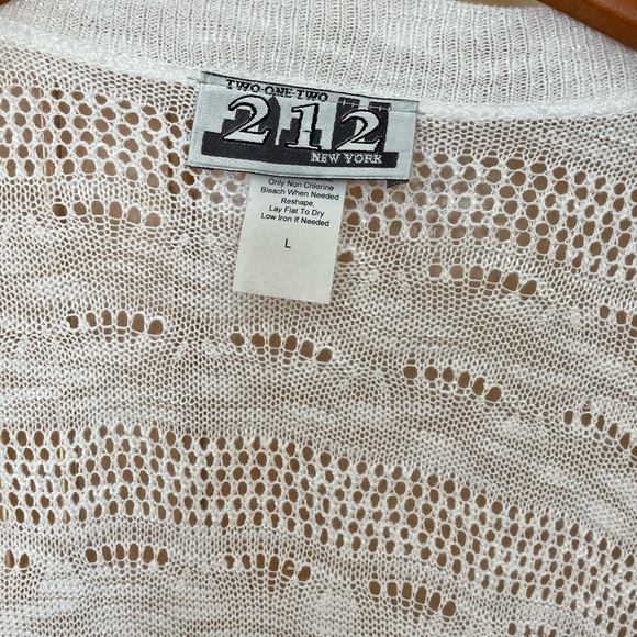 Two One Two New York White, Lightweight Cardigan, Large - Picture 4 of 6